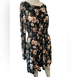 FLORAL DRESS SMALL